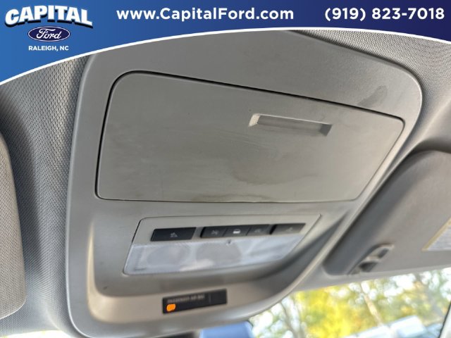 Used 2022 Chevrolet Colorado LT w/ Fleet Safety Package RWD image 32