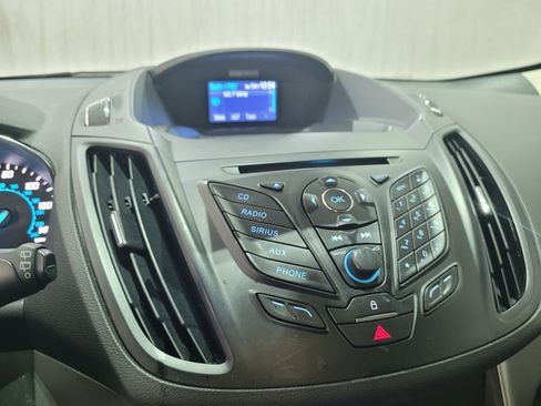 Used 2013 Ford Escape SE image 28