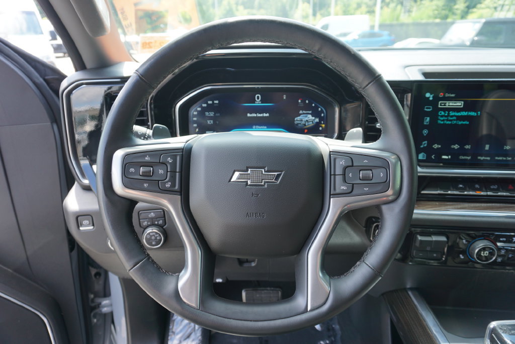 Used 2024 Chevrolet Silverado 1500 RST w/ Convenience Package II AWD/4WD image 15