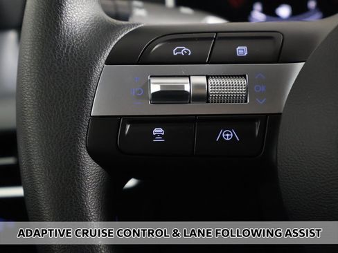 Certified 2025 Hyundai Sonata SE image 3