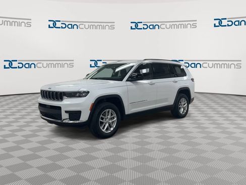 Used 2022 Jeep Grand Cherokee L Laredo w/ Luxury Tech Group I AWD/4WD image 4