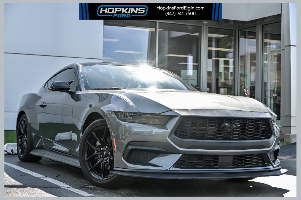 Certified 2025 Ford Mustang Coupe RWD image 1
