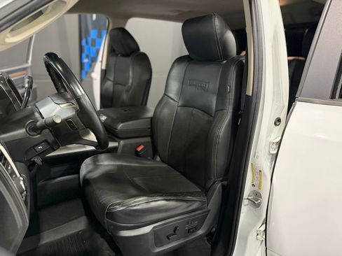 Used 2018 RAM 2500 Laramie w/ Sport Appearance Group image 22