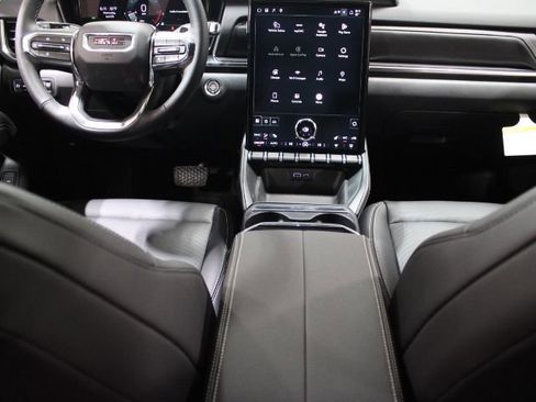 New 2026 GMC Terrain Elevation FWD image 30