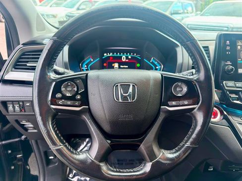 Used 2022 Honda Odyssey Touring image 14