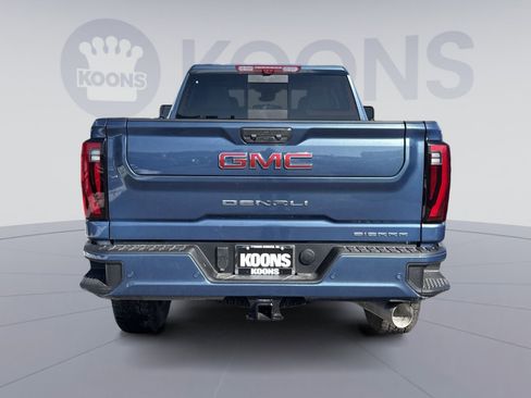 New 2026 GMC Sierra 2500 Denali w/ Denali Reserve Package image 5