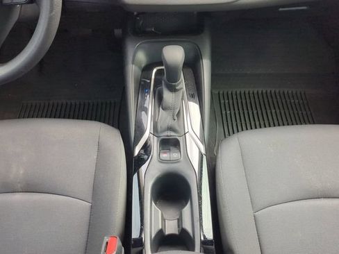 Used 2022 Toyota Corolla LE w/ LE Convenience Package FWD image 19