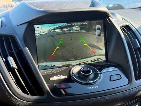 Used 2019 Ford Escape Titanium w/ U9j03 - Titanium Tow Package image 21