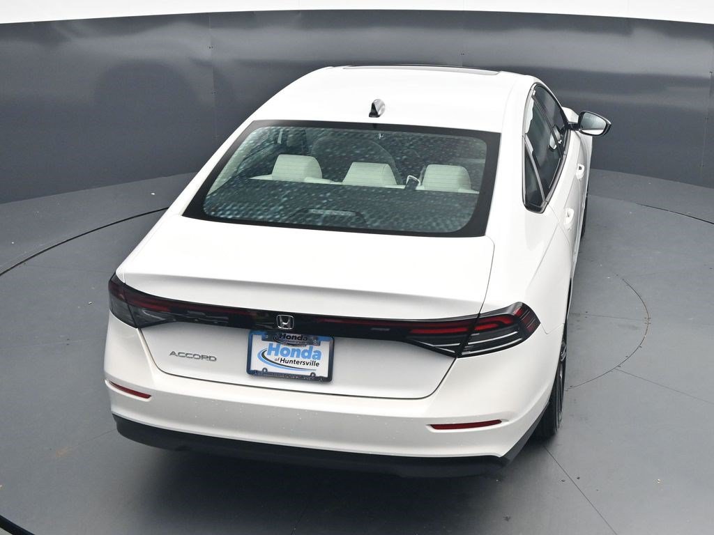 Used 2026 Honda Accord SE image 30