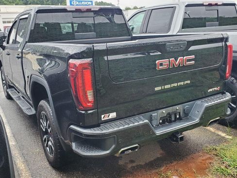 Used 2020 GMC Sierra 1500 AT4 w/ AT4 Premium Package AWD/4WD image 8