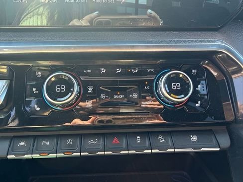 Used 2022 GMC Sierra 1500 Denali image 19