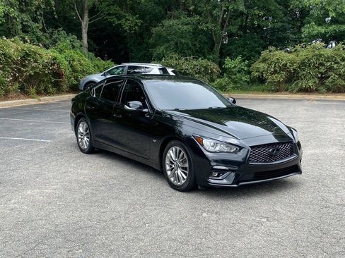 Used 2020 INFINITI Q50 Luxe RWD image 3