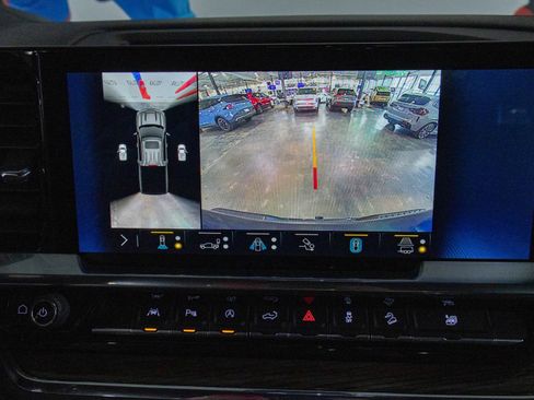 Used 2023 Chevrolet Silverado 1500 RST w/ RST All Star Premium Package AWD/4WD image 7