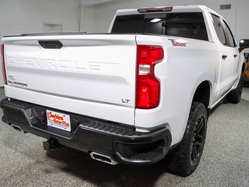 Used 2021 Chevrolet Silverado 1500 LT Trail Boss w/ Convenience Package II image 7