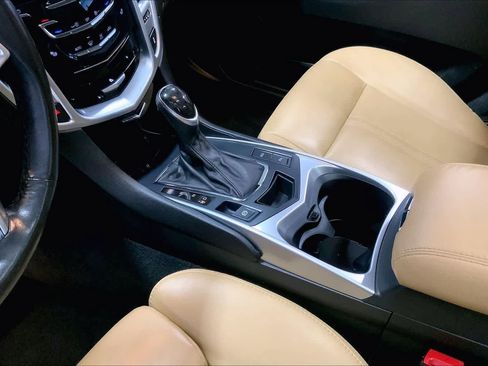 Used 2015 Cadillac SRX Luxury image 15