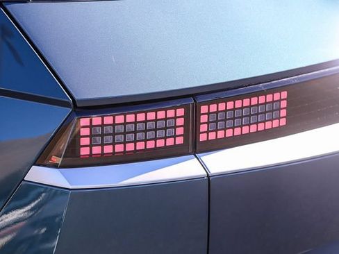 New 2026 Hyundai Ioniq 5 SEL RWD image 10