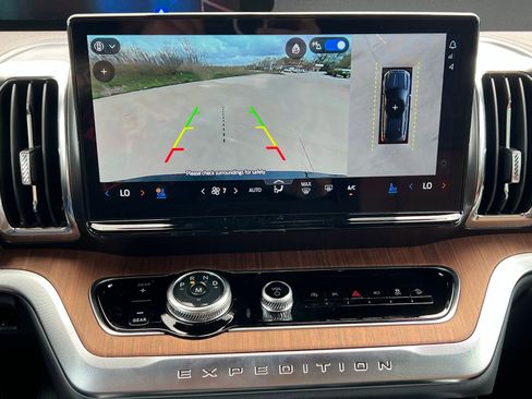 New 2026 Ford Expedition King Ranch image 41