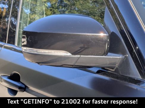 Used 2021 Land Rover Range Rover Sport SVR image 12