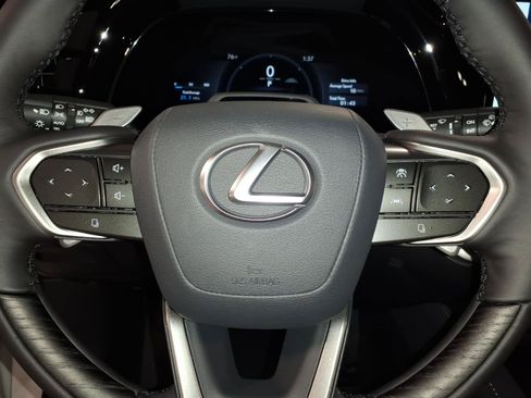 New 2026 Lexus RX 450h AWD image 6