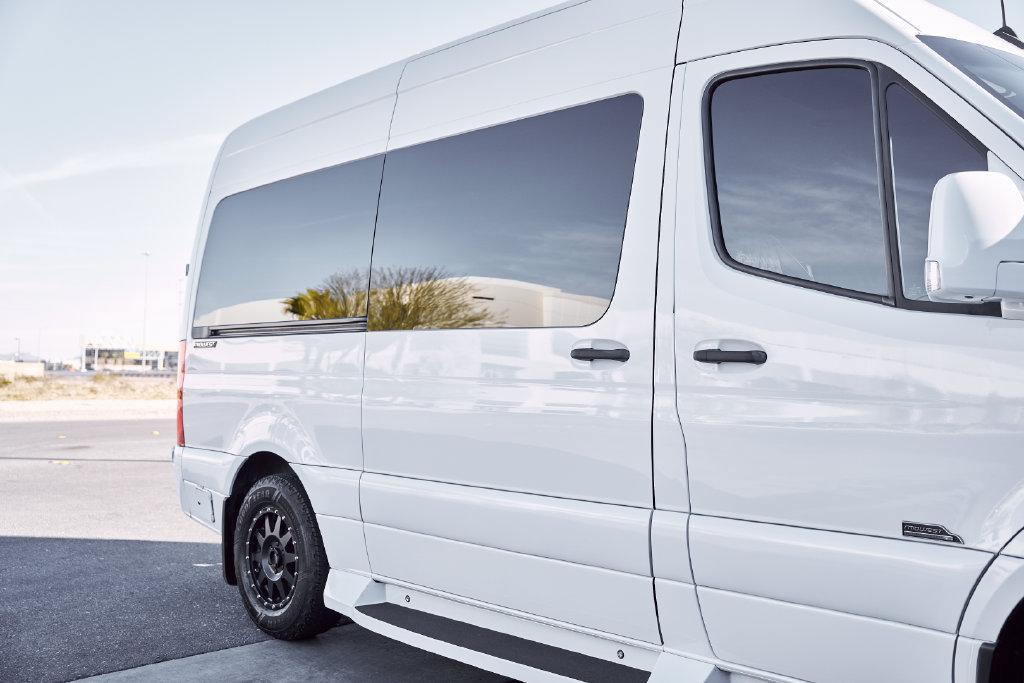 Used 2019 Mercedes-Benz Sprinter 144 image 75