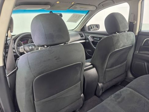 Used 2015 Nissan Altima 2.5 SV image 29