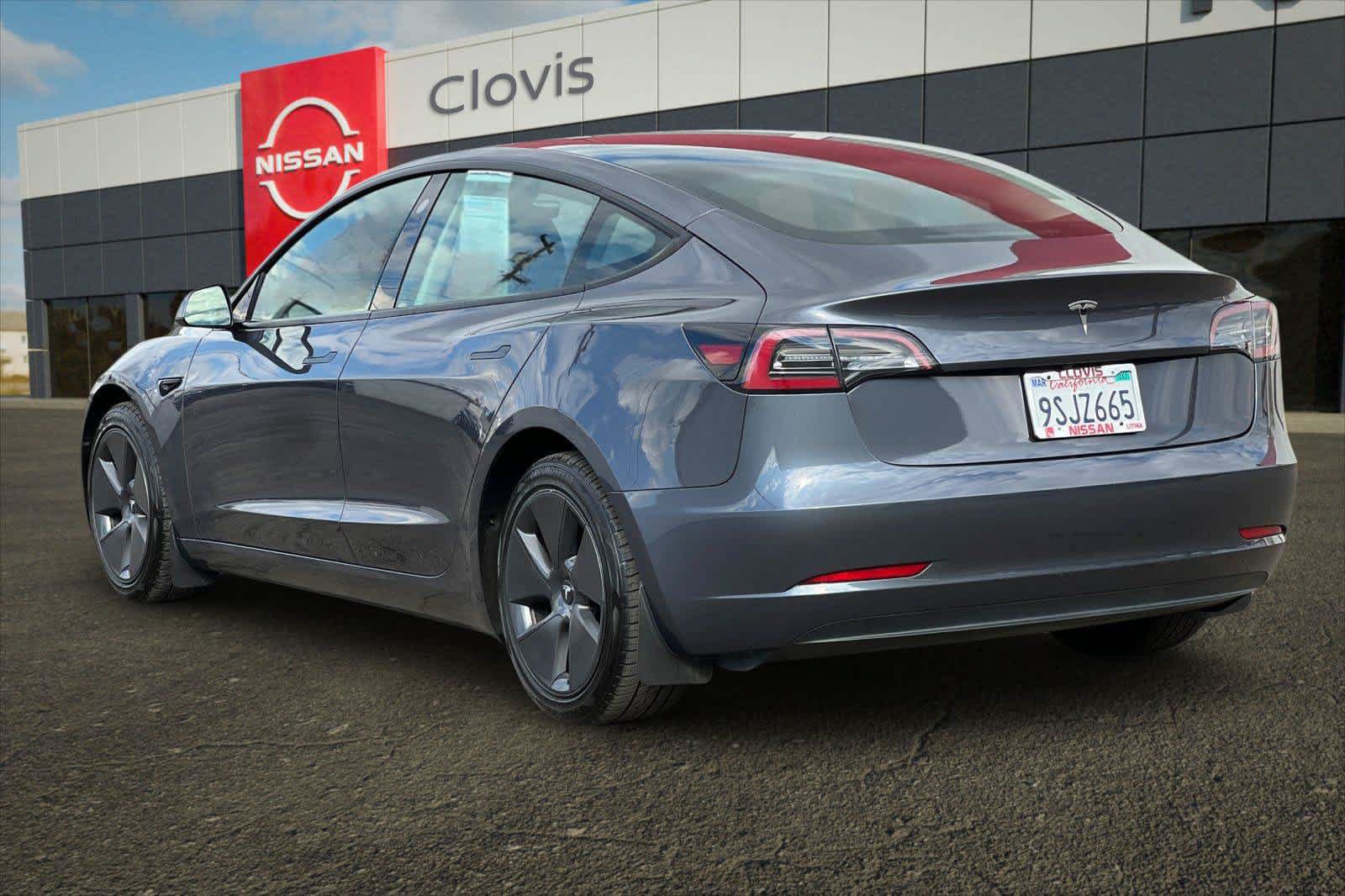Used 2023 Tesla Model 3 Standard Range RWD image 6