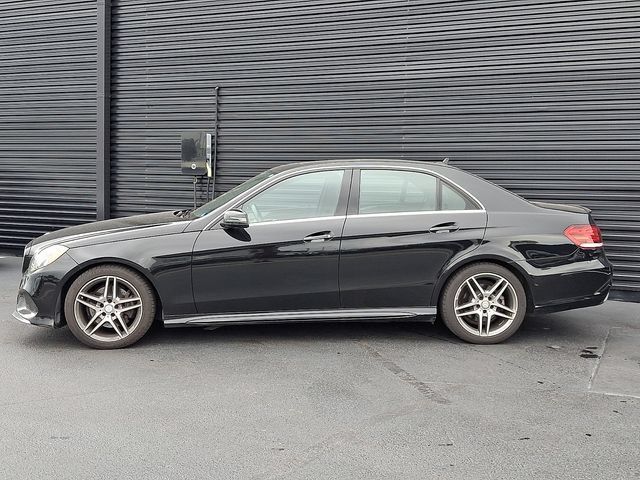 Used 2014 Mercedes-Benz E 350 4MATIC Sedan image 2