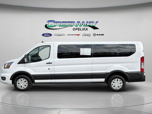 Used 2024 Ford Transit 350 XLT image 4