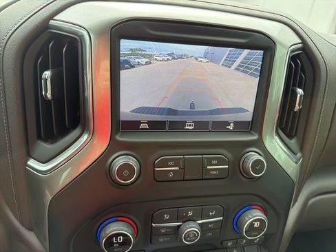 Used 2022 Chevrolet Silverado 2500 LTZ AWD/4WD image 7