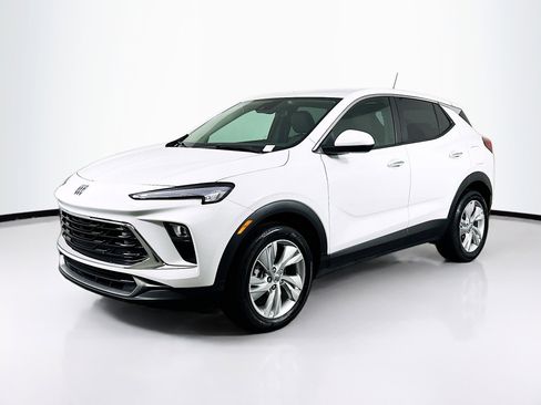 Used 2025 Buick Encore GX Preferred image 3