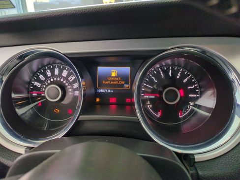Used 2014 Ford Mustang GT Premium w/ Electronics Package RWD image 15
