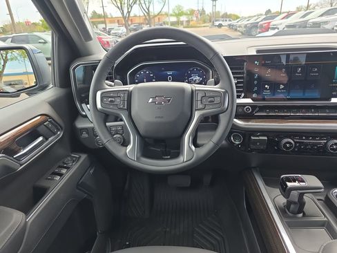 New 2026 Chevrolet Silverado 1500 LT Trail Boss w/ Safety Package AWD/4WD image 13