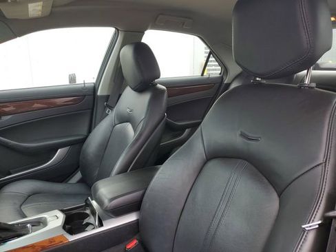 Used 2009 Cadillac CTS 3.6 w/ Wood Trim Package RWD image 5
