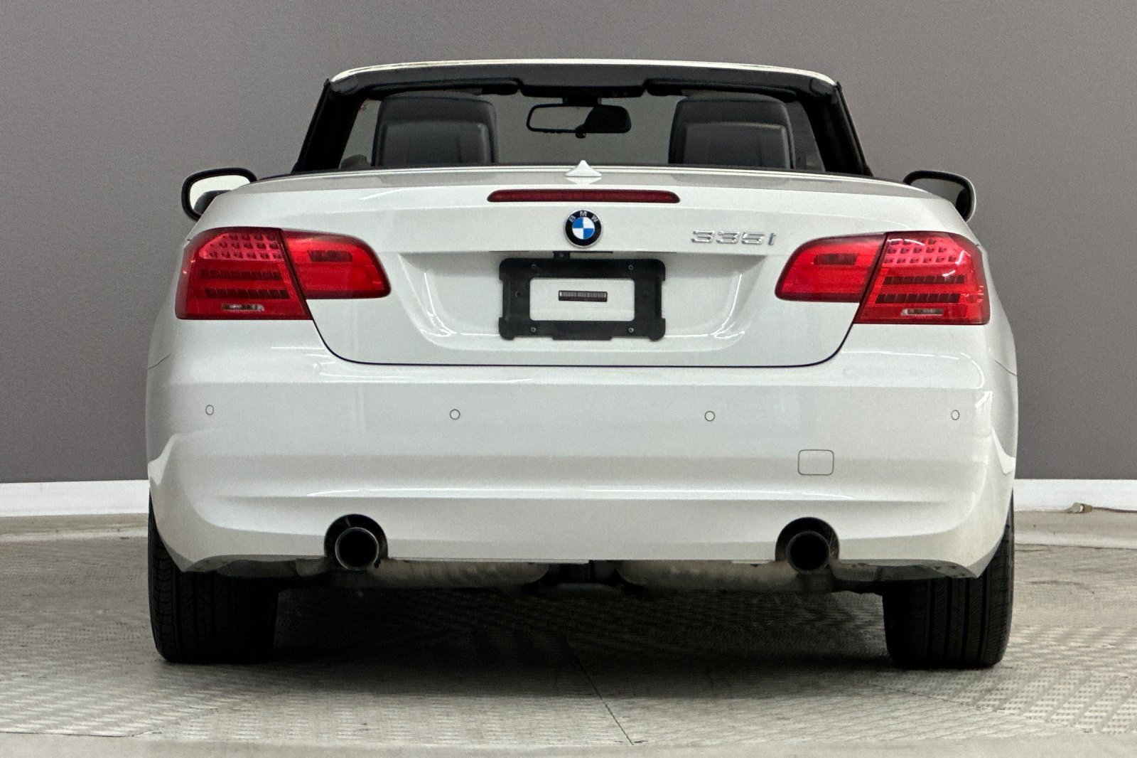 Used 2011 BMW 335i Convertible RWD image 9