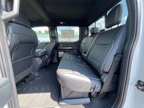 New 2025 Ford F150 Lariat w/ Equipment Group 502A High image 18