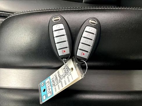 Used 2024 Nissan Murano SV AWD/4WD image 41