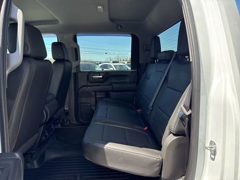 Used 2020 GMC Sierra 2500 4x4 Crew Cab w/ Convenience Package image 17