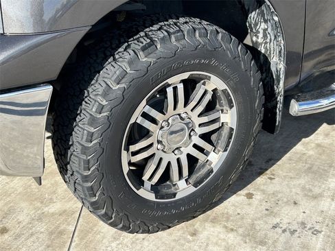 Used 2012 Toyota Tundra 2WD Double Cab image 9