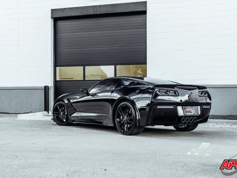 Used 2016 Chevrolet Corvette Stingray Coupe RWD image 56