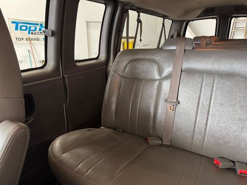 Used 2023 Chevrolet Express 3500 LS RWD image 11