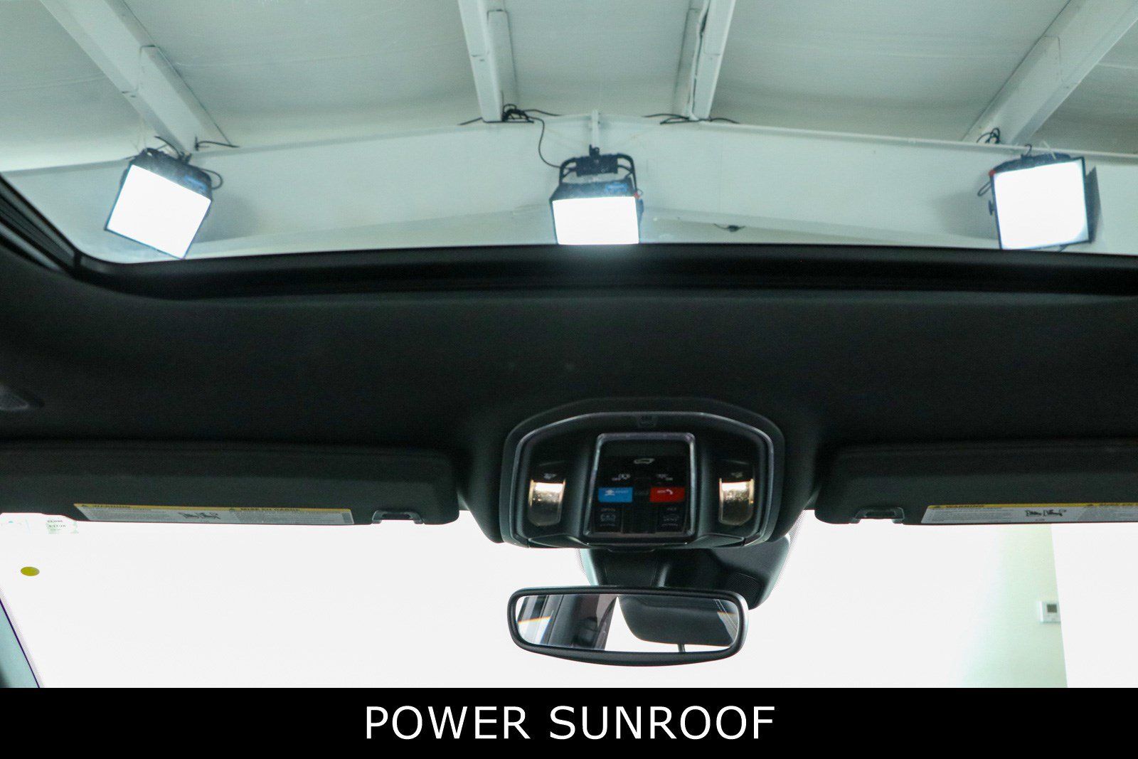 Used 2023 Jeep Grand Cherokee L Laredo AWD/4WD image 21