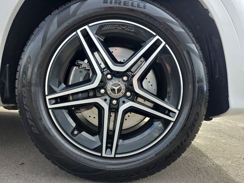 Used 2024 Mercedes-Benz GLE 350 4MATIC image 9