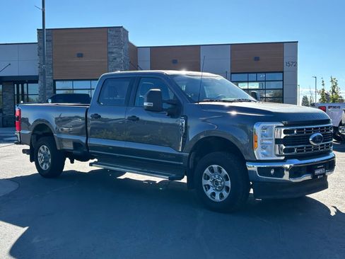 Used 2023 Ford F350 XLT w/ 360-Degree Camera Package AWD/4WD image 1