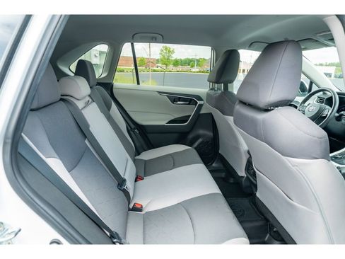 Used 2023 Toyota RAV4 XLE w/ XLE Grade Weather Package AWD/4WD image 17