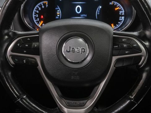 Used 2021 Jeep Grand Cherokee Laredo X AWD/4WD image 15