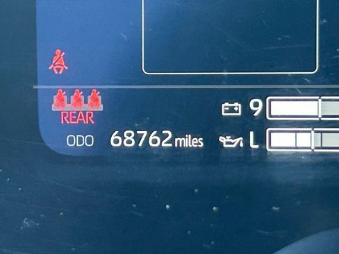 Used 2023 Toyota Tundra Platinum w/ Advanced Package image 41