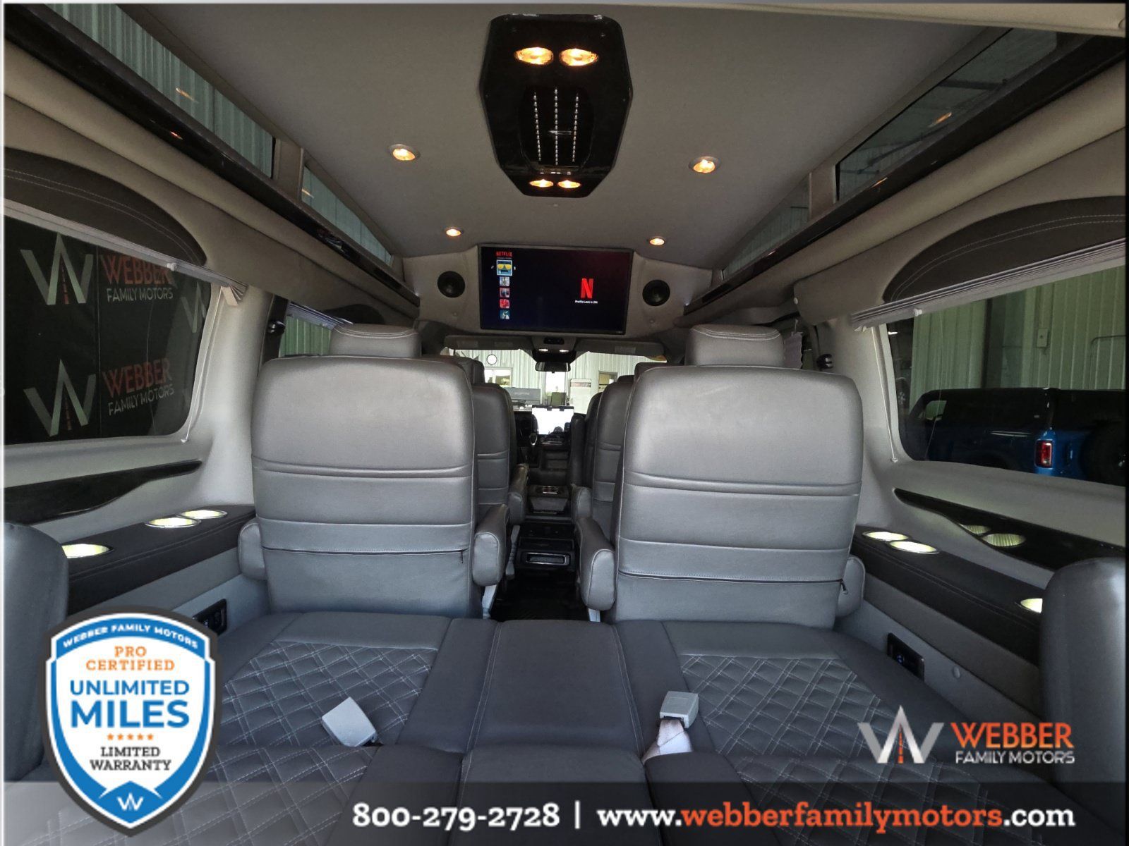 Used 2022 Ford Transit 150 Low Roof AWD image 17