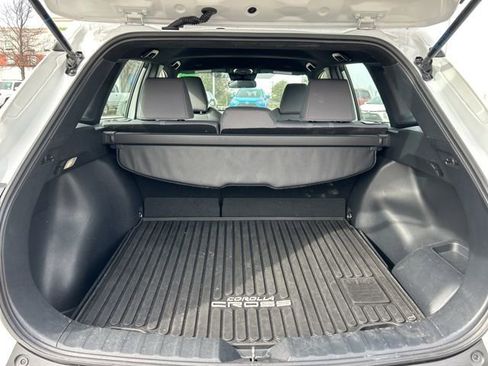 Used 2023 Toyota Corolla Cross S image 10