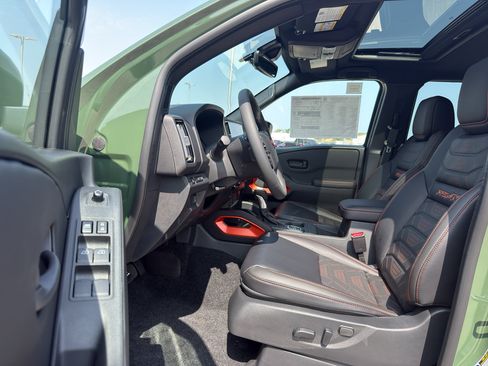 New 2026 Nissan Frontier PRO-4X w/ Pro Premium Package AWD/4WD image 12