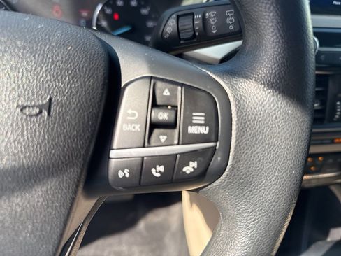 Used 2021 Ford Escape SE image 11